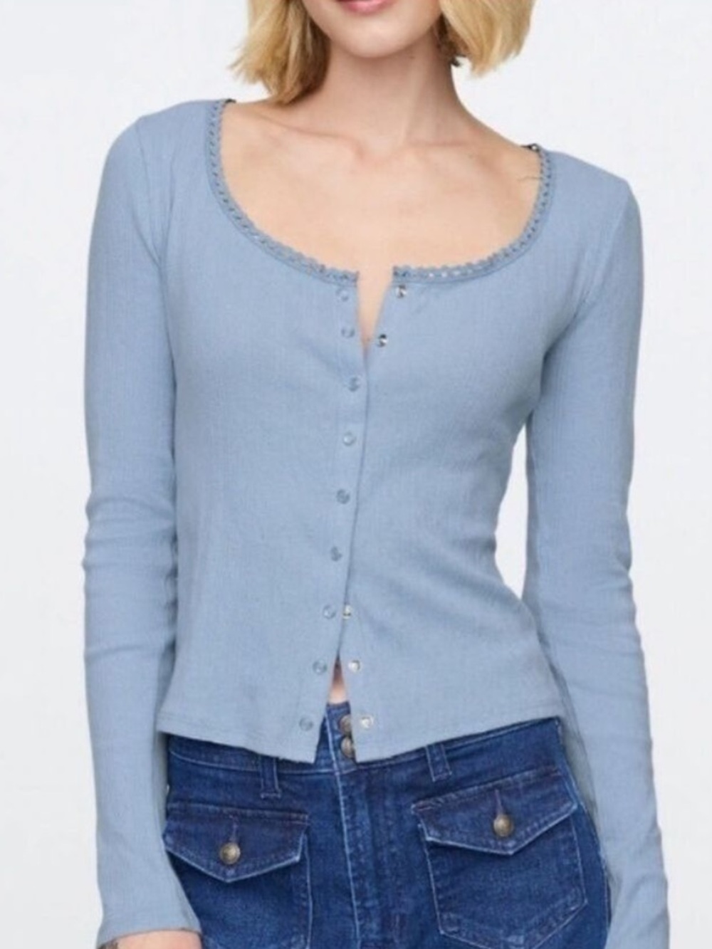 NWT. Gap Snap Front T Cardi Small
